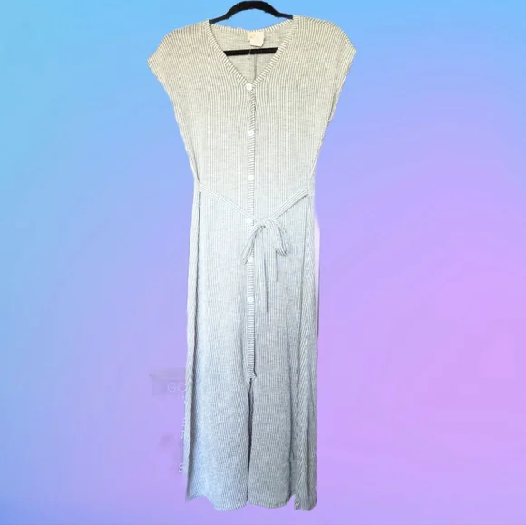 CAUTION TO THE WIND - Picture 2 of 5